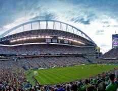 开云平台-双线战场的引爆点，卡马文加爆发与曼联争冠之路