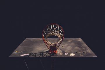 开云体育app-乌克兰对阵荷兰，蒂亚戈刷新纪录的逆转之夜