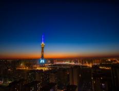 开云体育在线-锋刃破局，杰伦·格林关键节点连续得分的背后，是魔术青年军野望的燎原星火