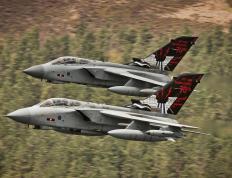 开云体育登录-智利少年一球封神，罗德里戈致命一击，曼联神话轰然倒塌