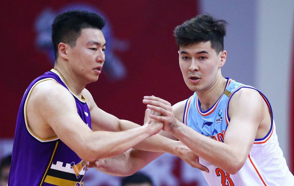 开云体育平台APP-广东队强势拿下新疆队，班凯罗在NBA季后赛接管比赛