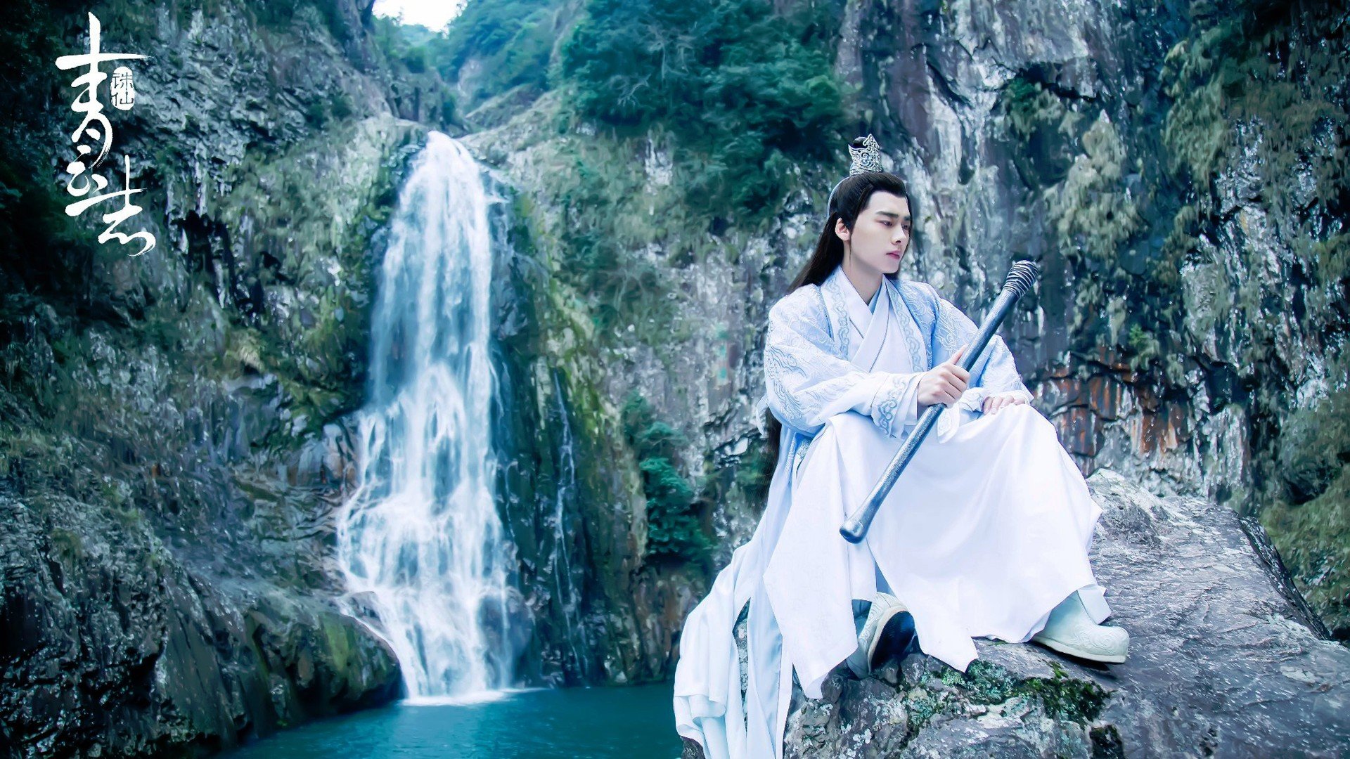 开云体育下载-绿茵的审判与硬木的救赎,英超争冠悬念与篮球生死战的竞技共鸣